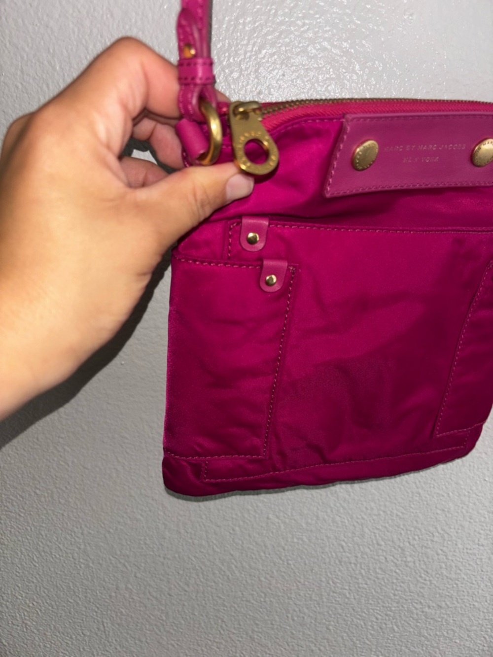 Marc Jacobs Magenta Nylon Crossbody Bag with Gold Hardware - Picture 5 of 6